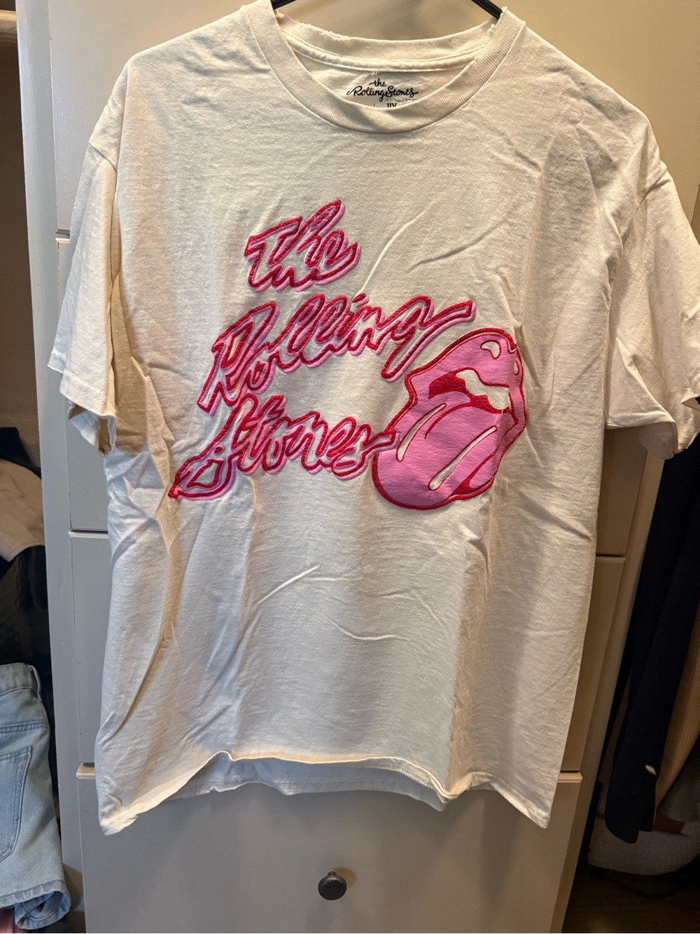 The Rolling Stones Cream Tee with Pink Appliqué/3D Logo - Medium